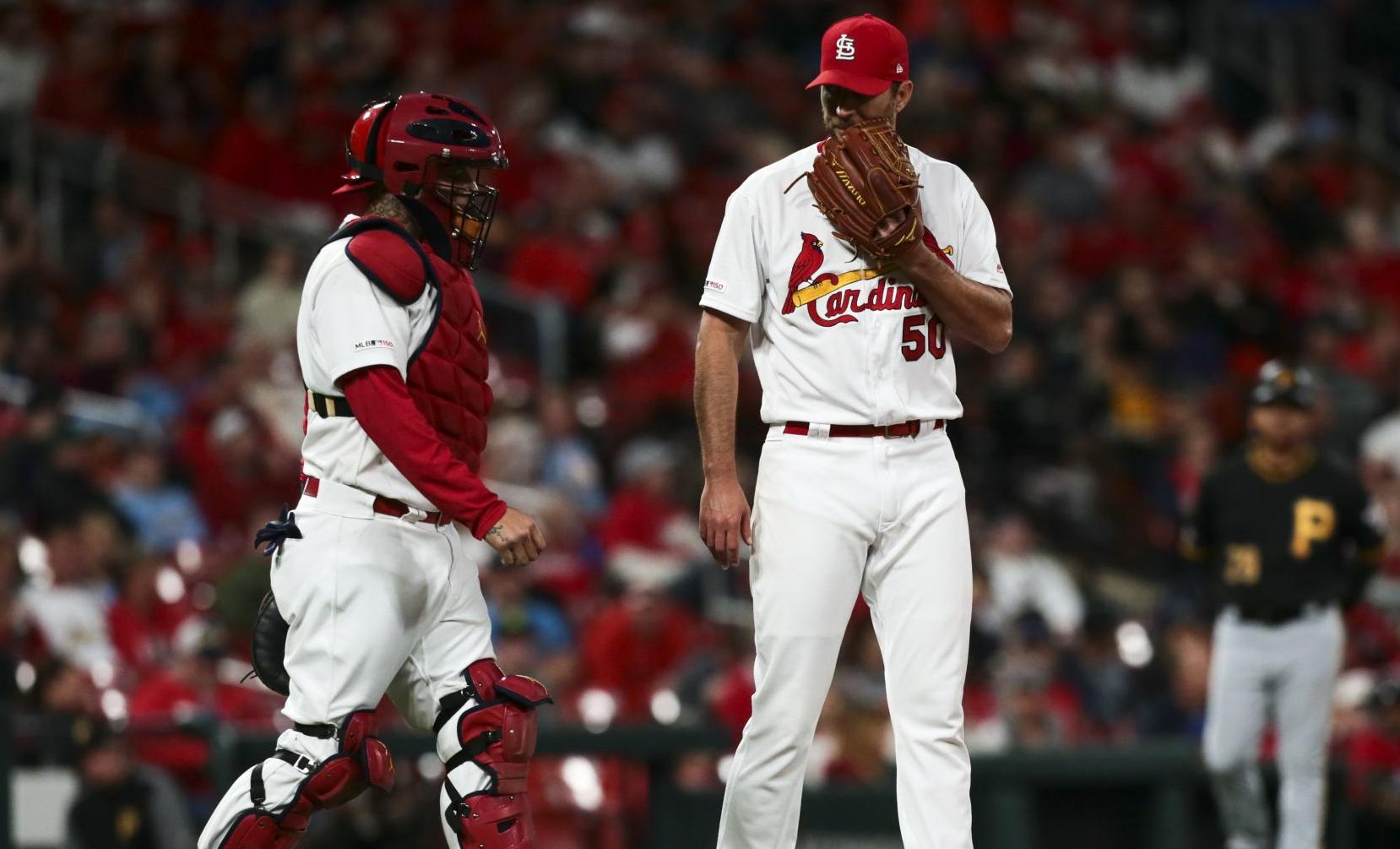 Cardinals face off with Pirates